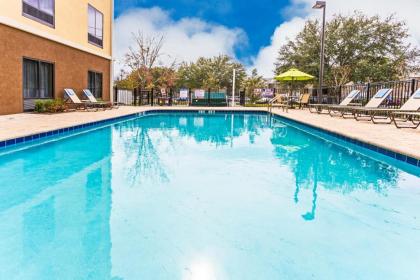 Holiday Inn Express Hotel & Suites Orlando East-UCF Area an IHG Hotel - image 2